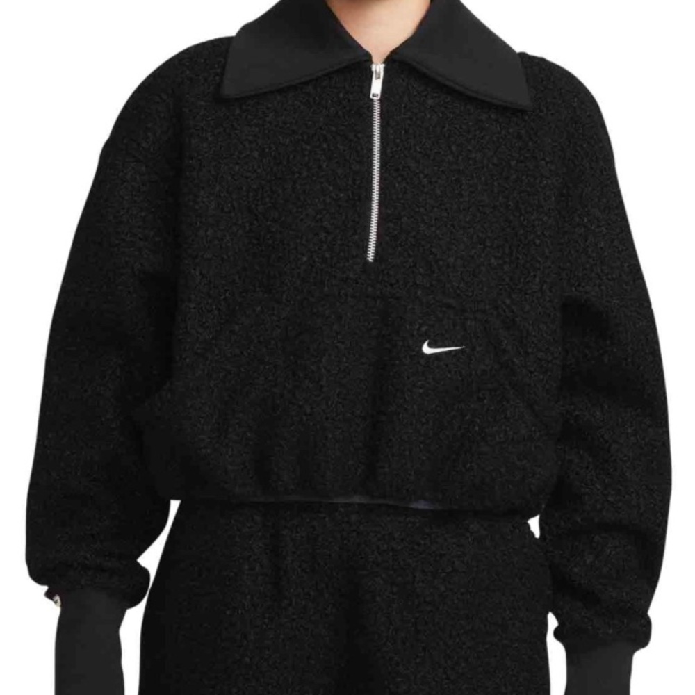 Nike Women's Black Jacket - Picture 4 of 14